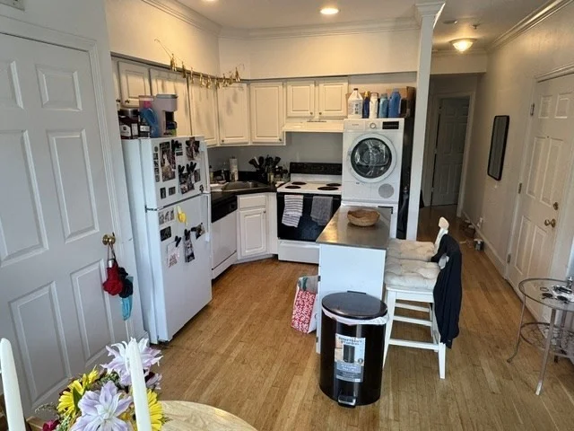 2 bed, 1 bath apartment for rent at 575 Tremont St Unit 201, South End — photo 11 of 22