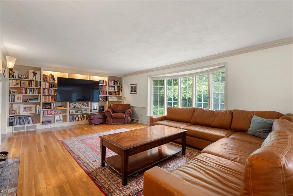 4 bed, 3 bath apartment for rent at 575 West St, Carlisle — photo 10 of 26