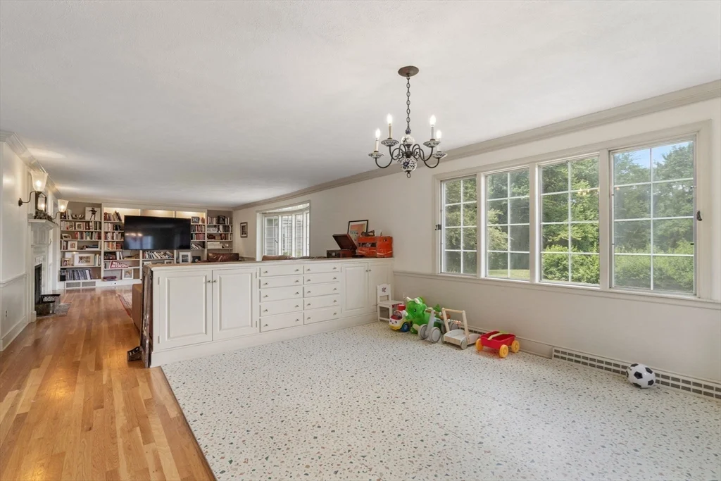 4 bed, 3 bath apartment for rent at 575 West St, Carlisle — photo 13 of 26