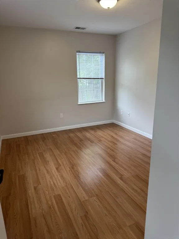 2 bed, 1 bath apartment for rent at 576 South Ave Unit 6, Whitman — photo 5 of 10