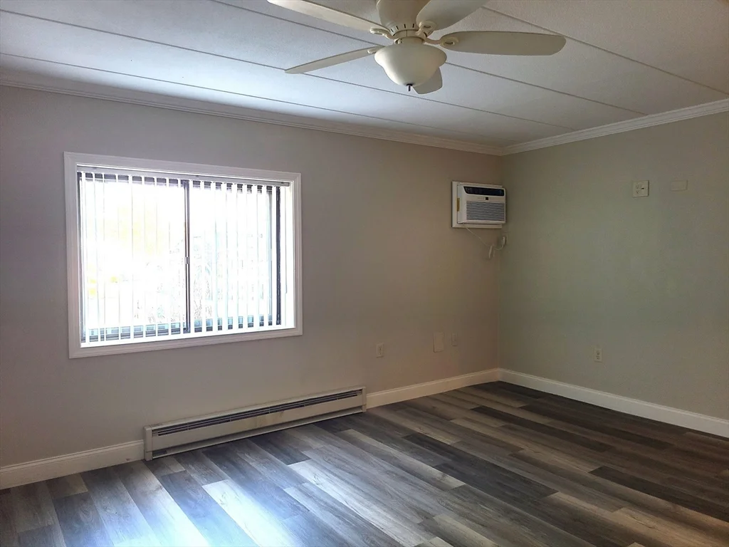 Studio bed, 1 bath apartment for rent at 576 Washington St Unit 111, Weymouth — photo 8 of 21
