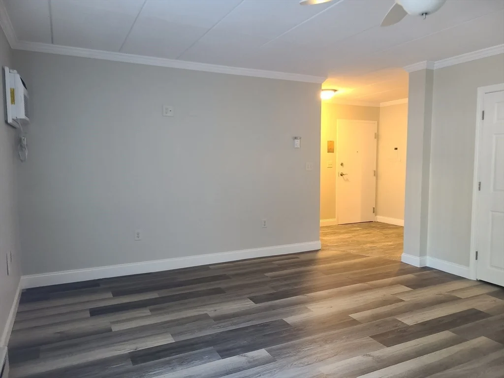 Studio bed, 1 bath apartment for rent at 576 Washington St Unit 111, Weymouth — photo 5 of 21