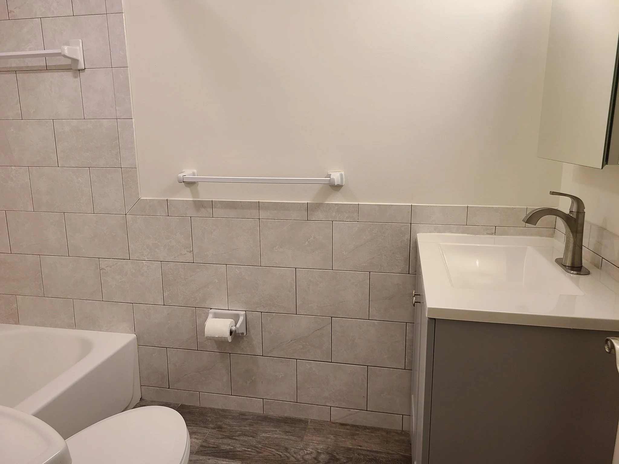 Studio bed, 1 bath apartment for rent at 576 Washington St Unit 111, Weymouth — photo 14 of 21
