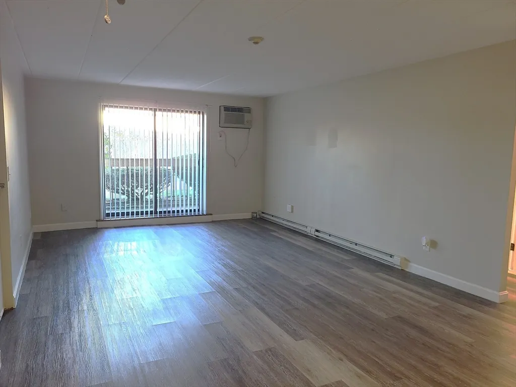 2 bed, 1 bath apartment for rent at 576 Washington St Unit 114, Weymouth — photo 3 of 24