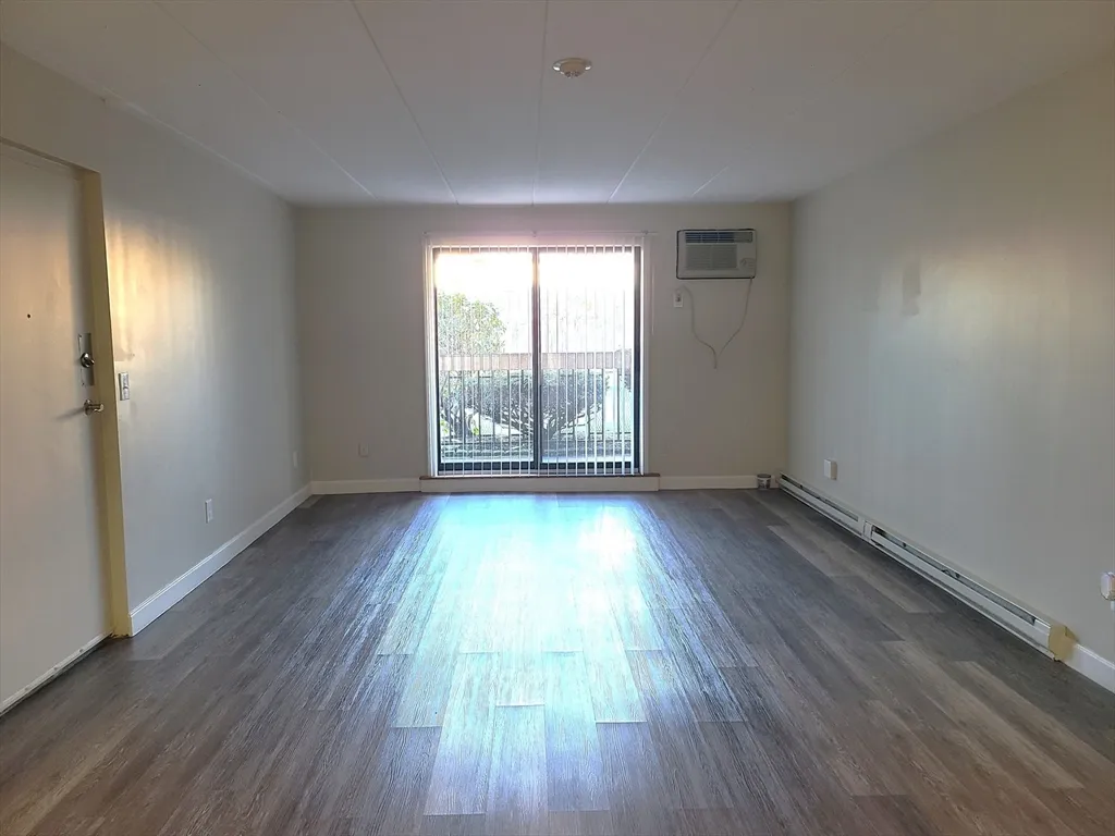 2 bed, 1 bath apartment for rent at 576 Washington St Unit 114, Weymouth — photo 4 of 24