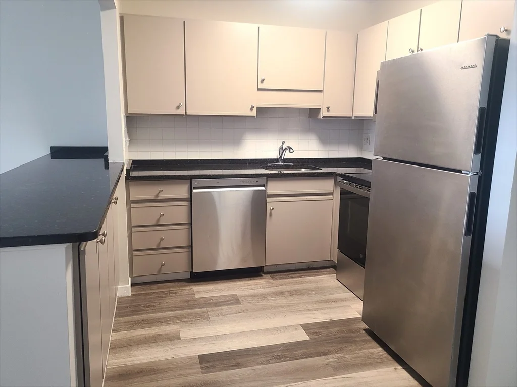 1 bed, 1 bath apartment for rent at 576 Washington St Unit 306, Weymouth — photo 11 of 17