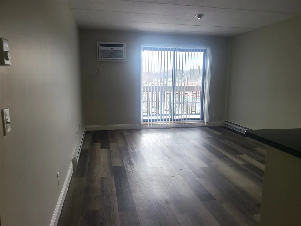 1 bed, 1 bath apartment for rent at 576 Washington St Unit 306, Weymouth — photo 7 of 17
