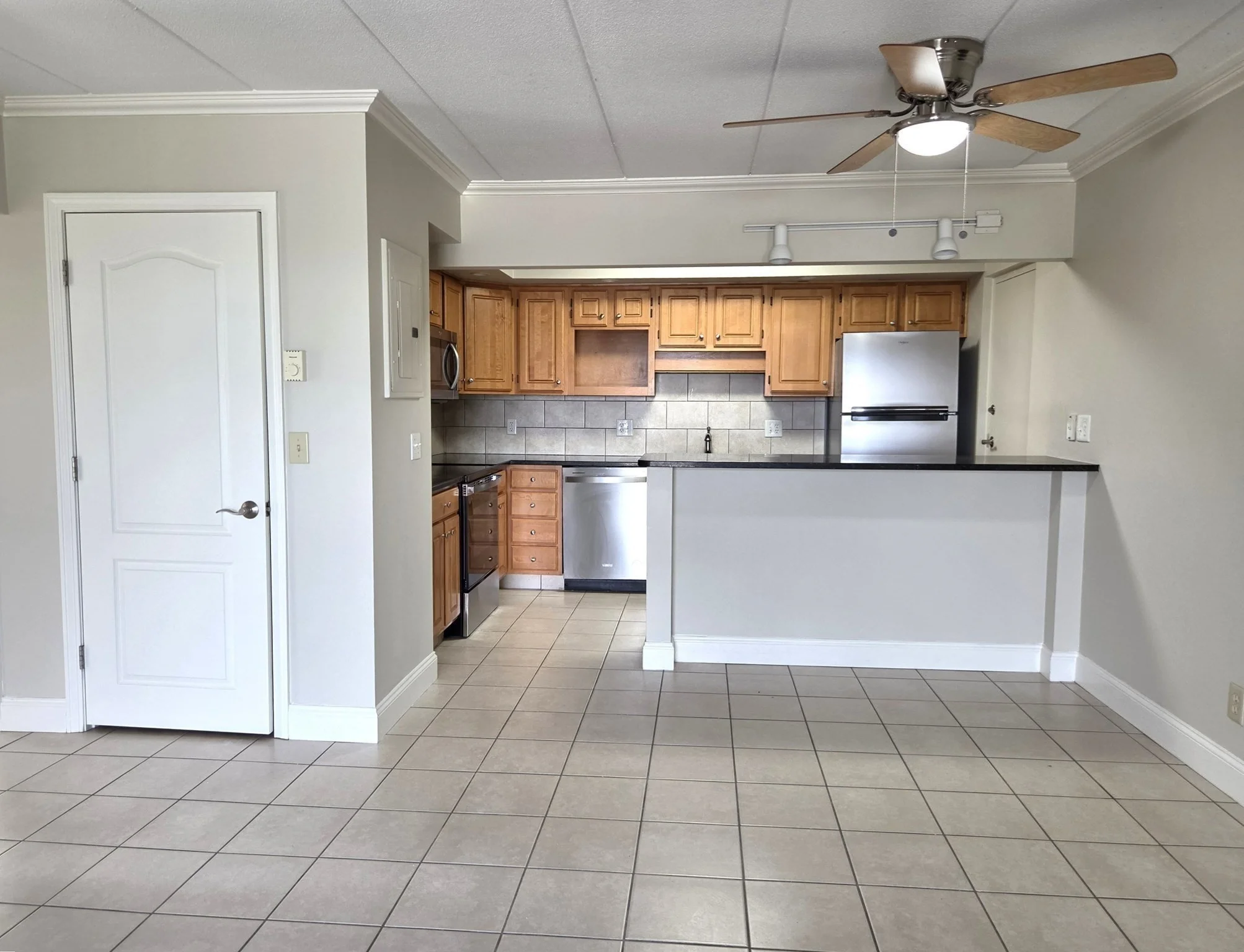 2 bed, 1 bath apartment for rent at 576 Washington St Unit 307, Weymouth — photo 8 of 25