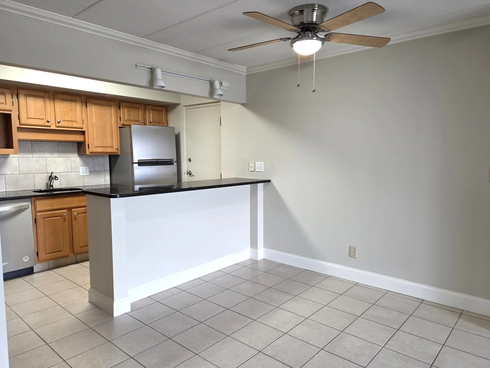2 bed, 1 bath apartment for rent at 576 Washington St Unit 307, Weymouth — photo 9 of 25