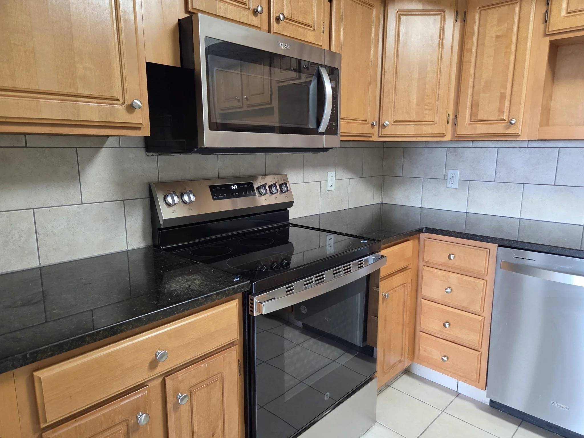 2 bed, 1 bath apartment for rent at 576 Washington St Unit 307, Weymouth — photo 11 of 25