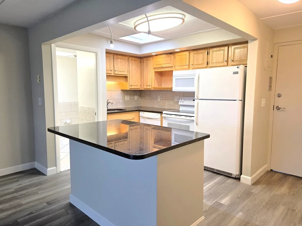 1 bed, 1 bath apartment for rent at 576 Washington St Unit 404, Weymouth — photo 11 of 19
