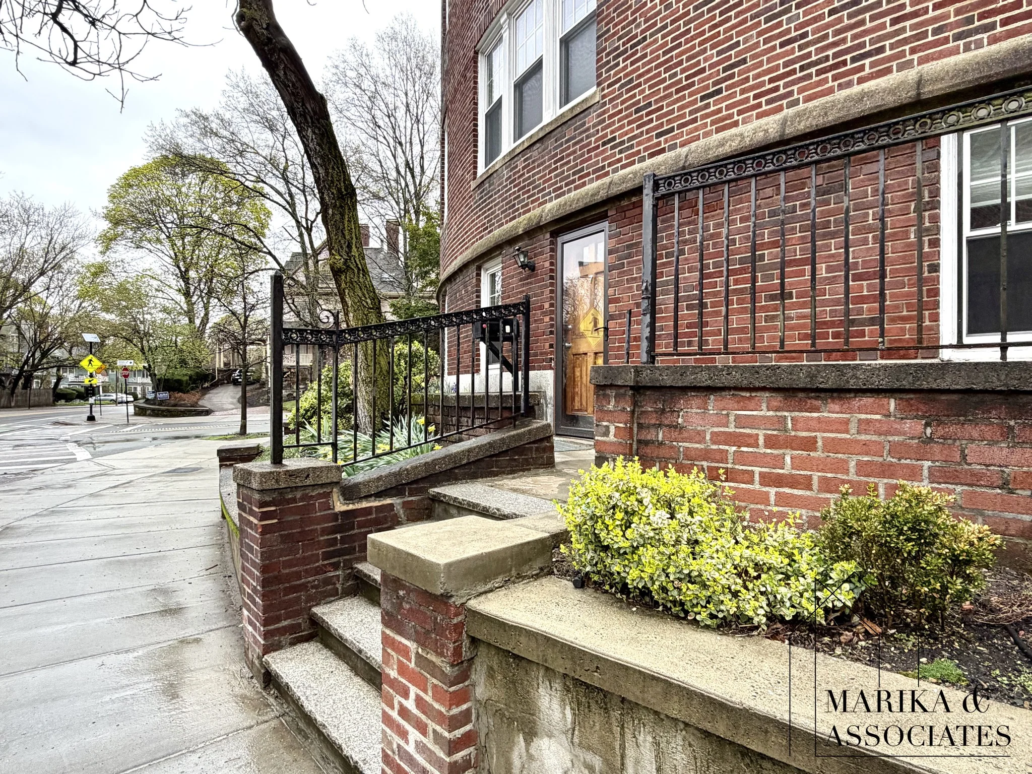 2 bed, 1 bath apartment for rent at 576 Washington St Unit 7, Brookline — photo 22 of 25