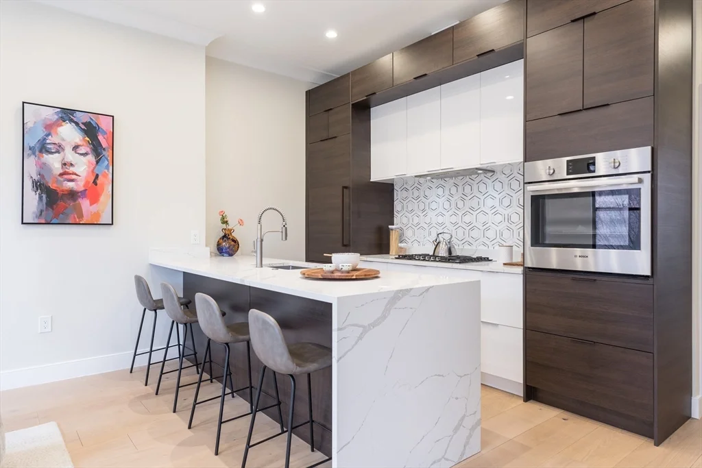 2 bed, 1 bath apartment for rent at 577 Mass Unit 3, South End — photo 3 of 14