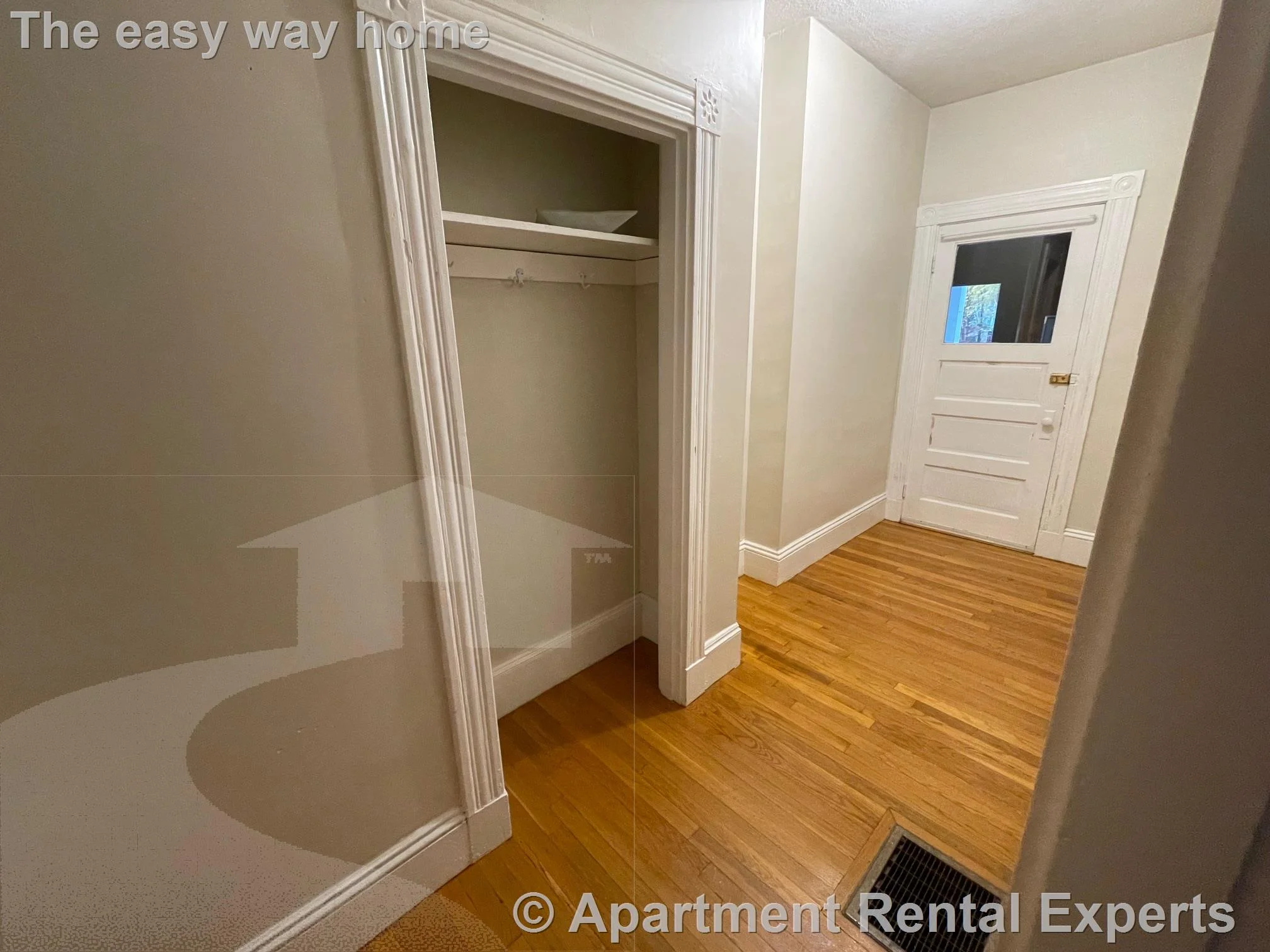 2 bed, 1 bath apartment for rent at 578 Main St Unit 1, Tufts — photo 9 of 13