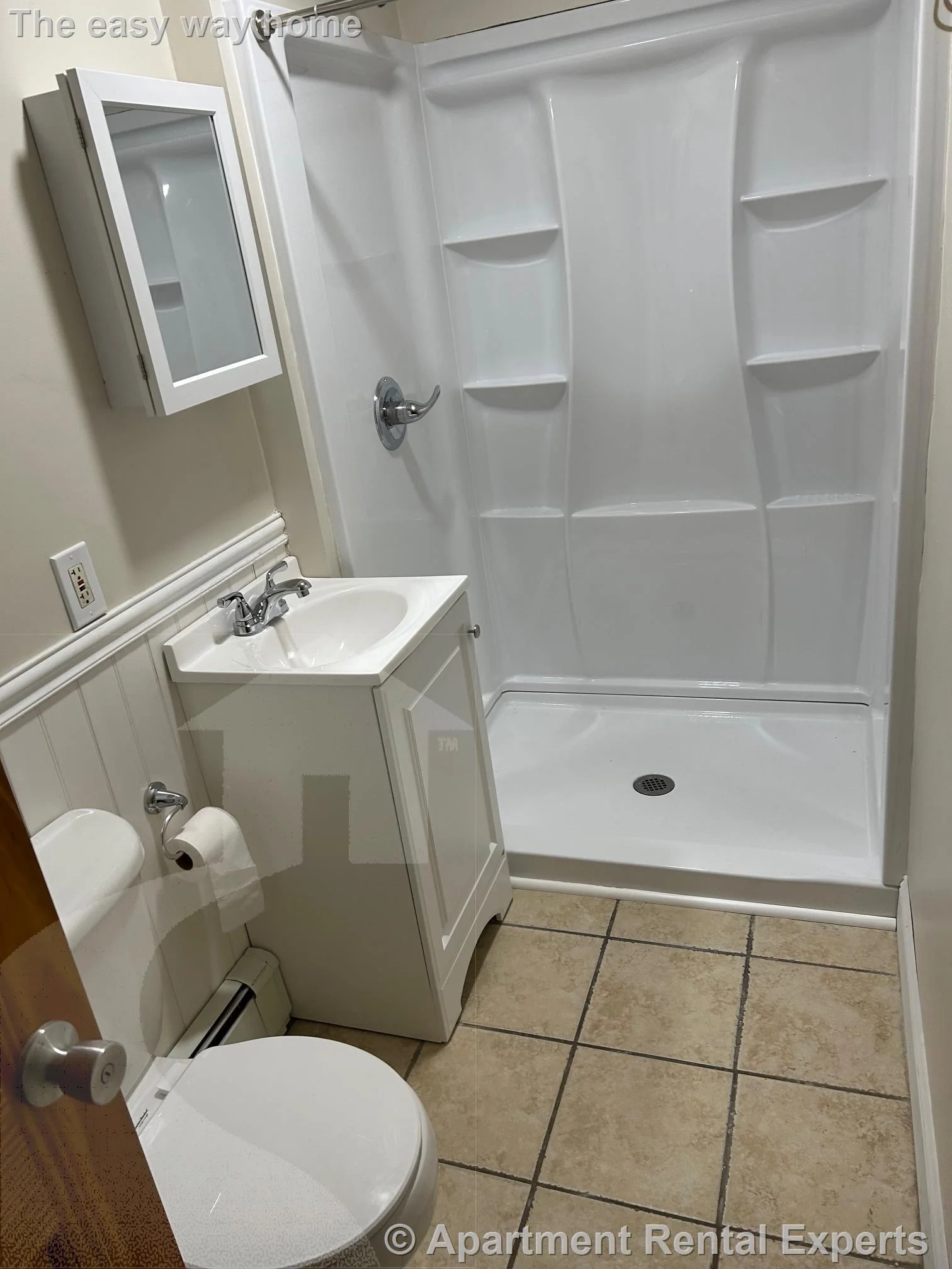 2 bed, 1 bath apartment for rent at 578 Main St Unit 1, Tufts — photo 2 of 13