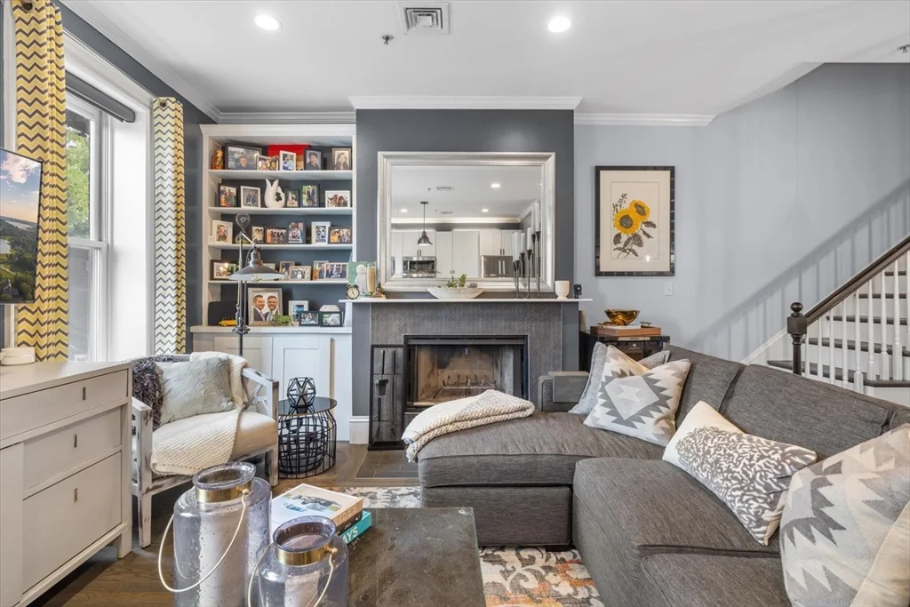 2 bed, 2 bath apartment for rent at 578 Massachusetts Ave Unit 3, South End — photo 8 of 30