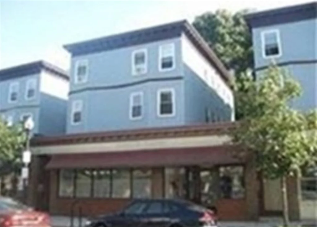 2 bed, 1 bath apartment for rent at 578 Washington Unit 1, Brighton — photo 2 of 5