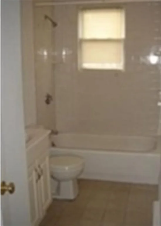 2 bed, 1 bath apartment for rent at 578 Washington Unit 1, Brighton — photo 3 of 5