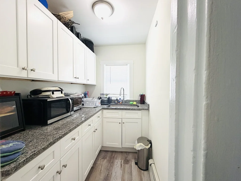3 bed, 1 bath apartment for rent at 579 Bay St Unit 2, Taunton — photo 6 of 11