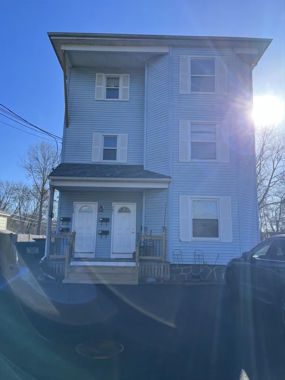 1 bed, 1 bath apartment for rent at 579 South Ave Unit 1, Whitman