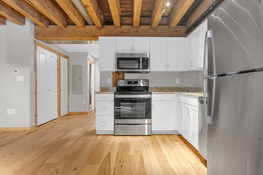 1 bed, 1 bath apartment for rent at 58 13th St Unit 108, Charlestown — photo 3 of 7