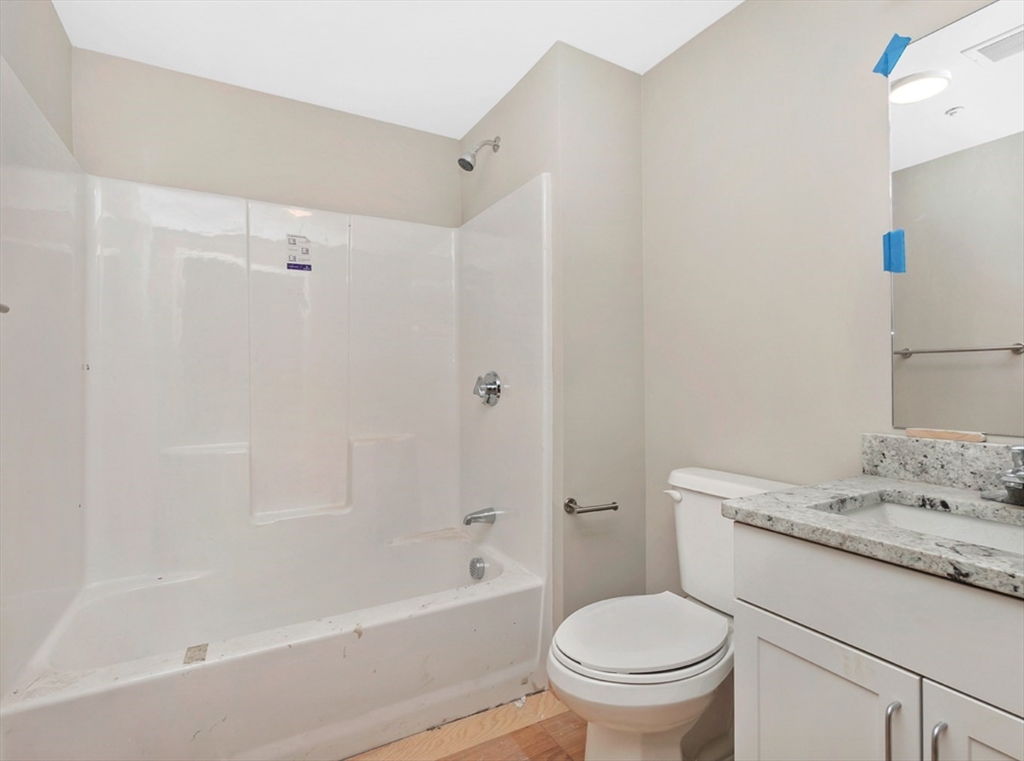 1 bed, 1 bath apartment for rent at 58 13th St Unit 124, Charlestown — photo 3 of 3