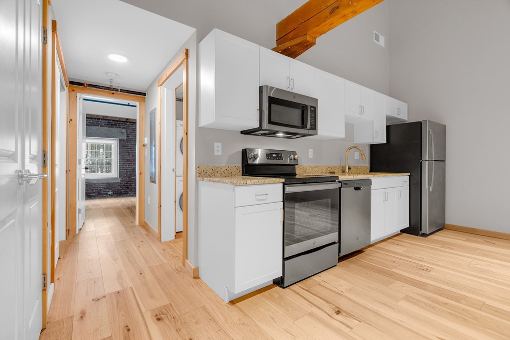 1 bed, 1 bath apartment for rent at 58 13th St Unit 146, Charlestown — photo 3 of 8