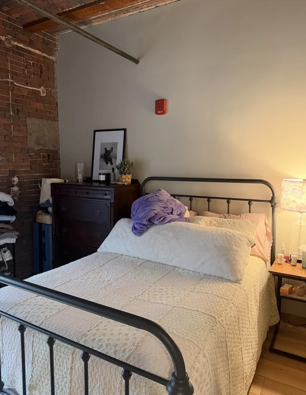 2 bed, 1 bath apartment for rent at 58 13th St Unit 200, Charlestown — photo 8 of 9