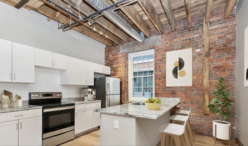 1 bed, 1 bath apartment for rent at 58 13th St Unit 303, Charlestown — photo 1 of 4
