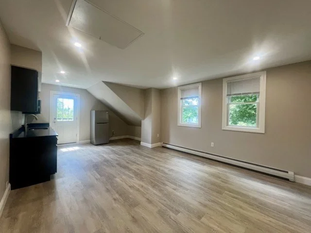 1 bed, 1 bath apartment for rent at 58-60 Mineral St Unit 58 C, Reading — photo 5 of 12
