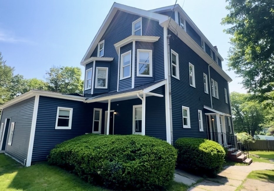 1 bed, 1 bath apartment for rent at 58-60 Mineral St Unit 60, Reading — photo 5 of 25