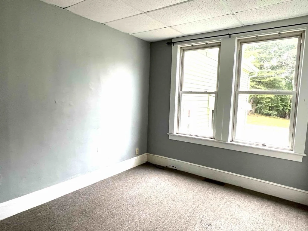 1 bed, 1 bath apartment for rent at 58-60 Mineral St Unit A, Reading — photo 5 of 13