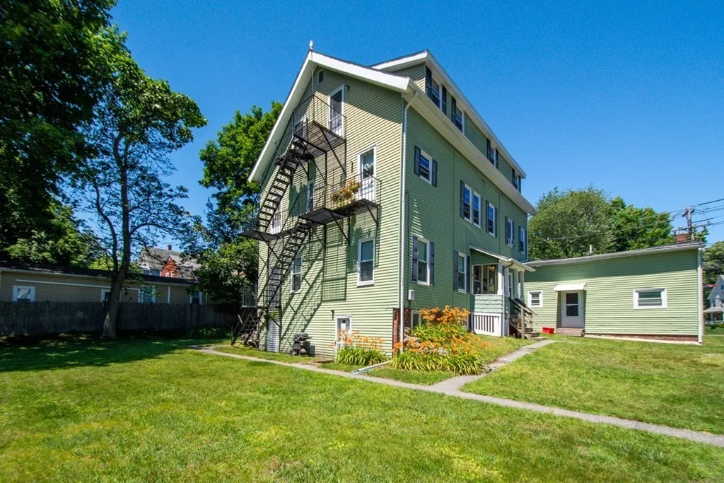 1 bed, 1 bath apartment for rent at 58-60 Mineral St Unit A, Reading — photo 11 of 13