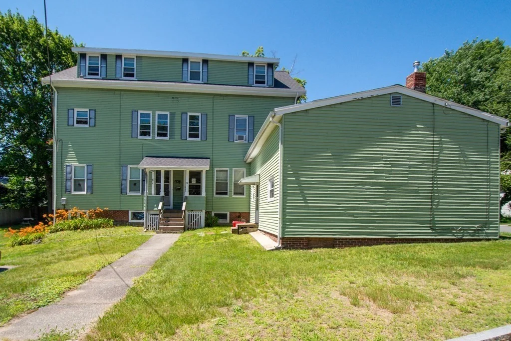 1 bed, 1 bath apartment for rent at 58-60 Mineral St Unit A, Reading — photo 12 of 13