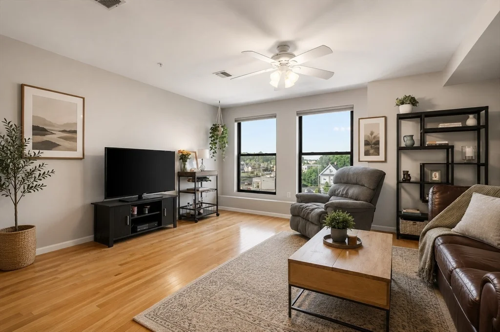 2 bed, 1 bath apartment for rent at 58 Almont St Unit 12, Malden — photo 2 of 9