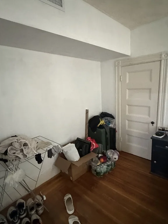 4 bed, 2 bath apartment for rent at 58 Aspinwall Ave Unit 1, Coolidge Corner — photo 12 of 20