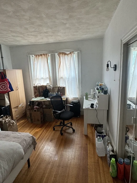 4 bed, 2 bath apartment for rent at 58 Aspinwall Ave Unit 1, Coolidge Corner — photo 10 of 20