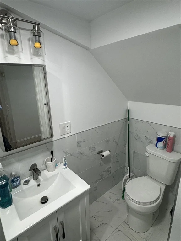 4 bed, 2 bath apartment for rent at 58 Aspinwall Ave Unit 1, Coolidge Corner — photo 16 of 20