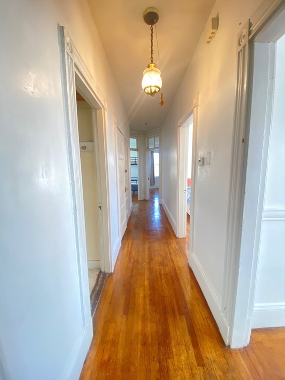 4 bed, 2 bath apartment for rent at 58 Aspinwall Ave Unit 3, Brookline — photo 9 of 10