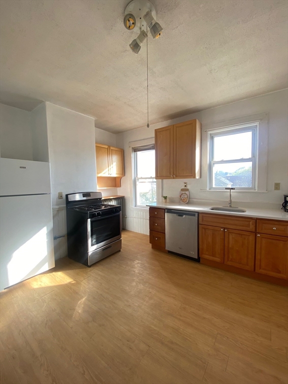 4 bed, 2 bath apartment for rent at 58 Aspinwall Ave Unit 3, Brookline — photo 1 of 10