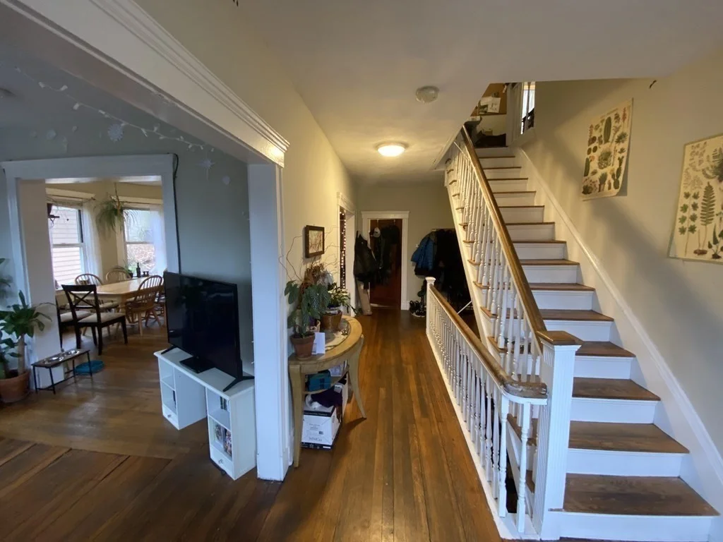 5 bed, 2 bath apartment for rent at 58 Atherton Rd Unit 2, Coolidge Corner — photo 3 of 20