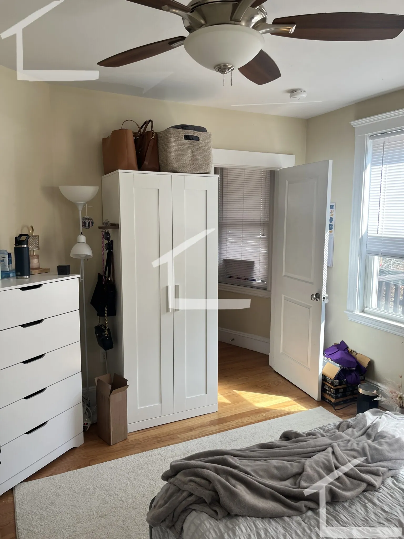 3 bed, 2 bath apartment for rent at 58 Atkins St Unit 1, Oak Square — photo 4 of 24