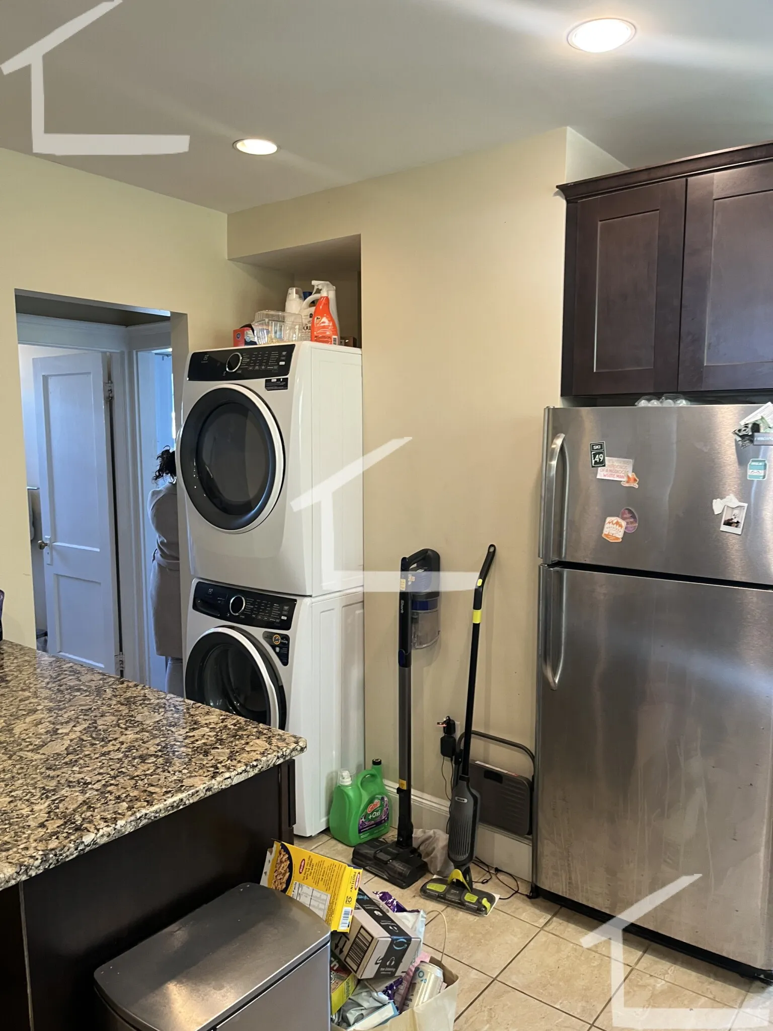 3 bed, 2 bath apartment for rent at 58 Atkins St Unit 1, Oak Square — photo 1 of 24