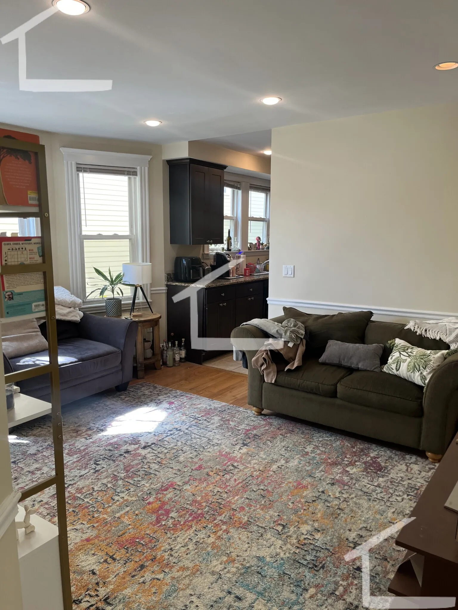 3 bed, 2 bath apartment for rent at 58 Atkins St Unit 1, Oak Square — photo 2 of 24