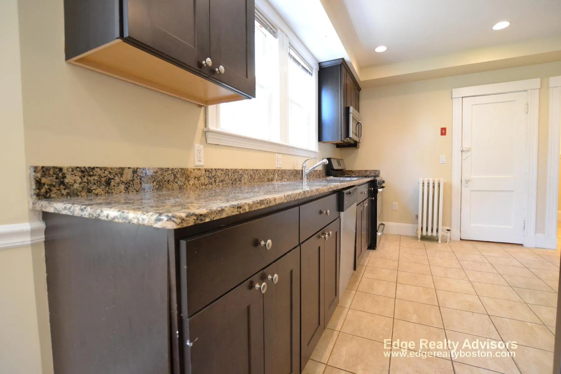 3 bed, 2 bath apartment for rent at 58 Atkins St Unit 2, Oak Square — photo 2 of 7