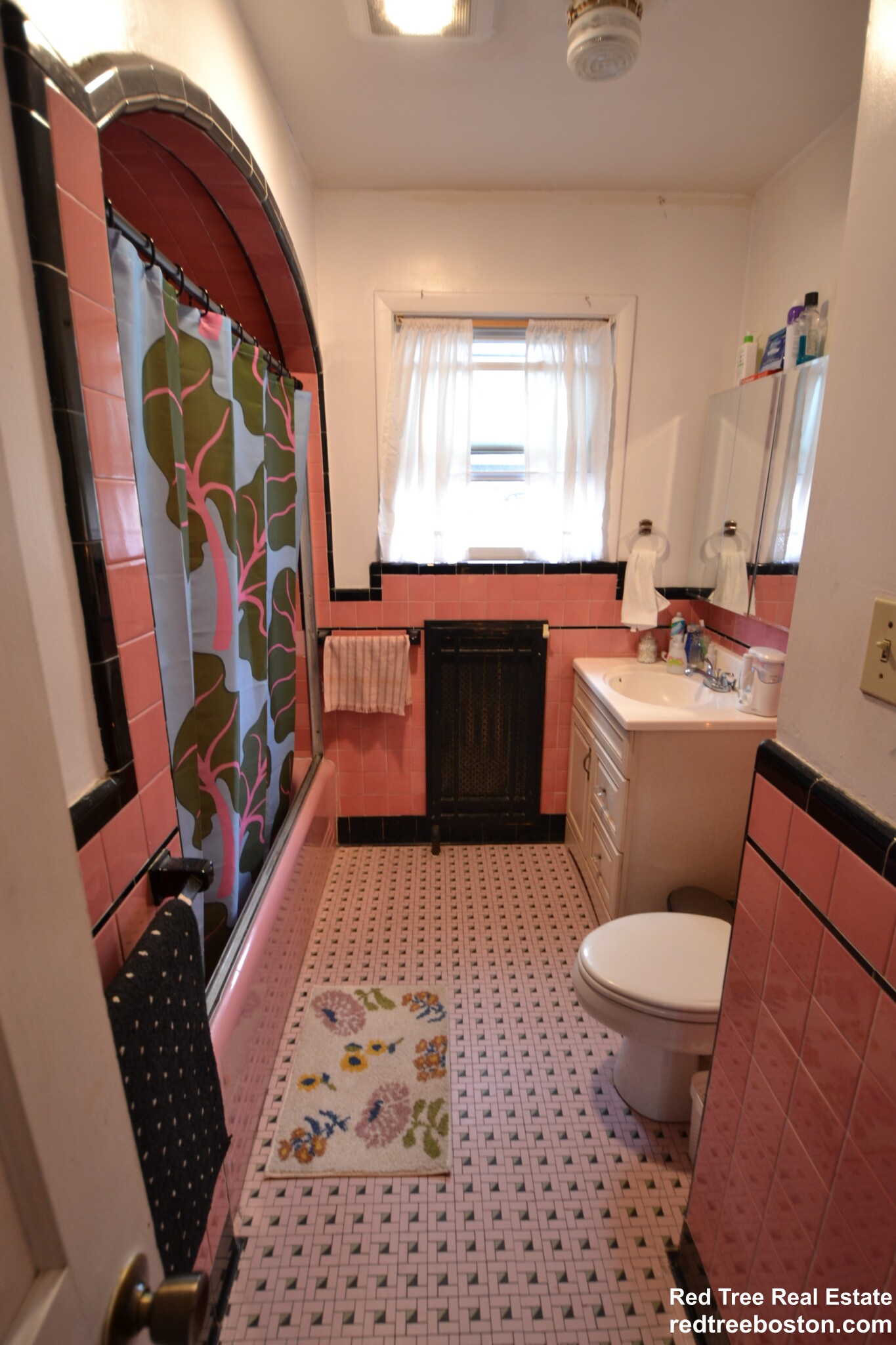 4 bed, 1.5 bath apartment for rent at 58 Bellvista Rd Unit 2, Allston — photo 9 of 27