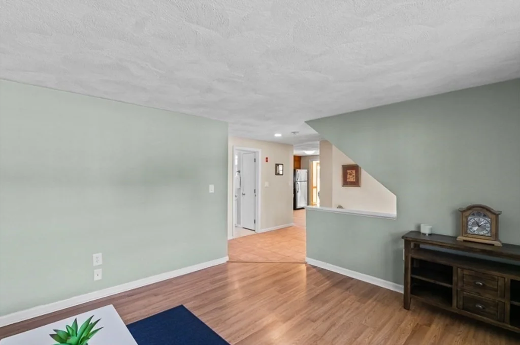 4 bed, 2 bath apartment for rent at 58 Brandon St, Billerica — photo 16 of 26