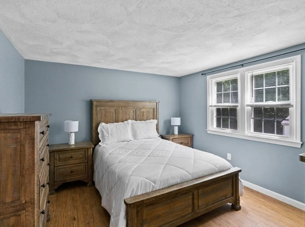 4 bed, 2 bath apartment for rent at 58 Brandon St, Billerica — photo 23 of 26