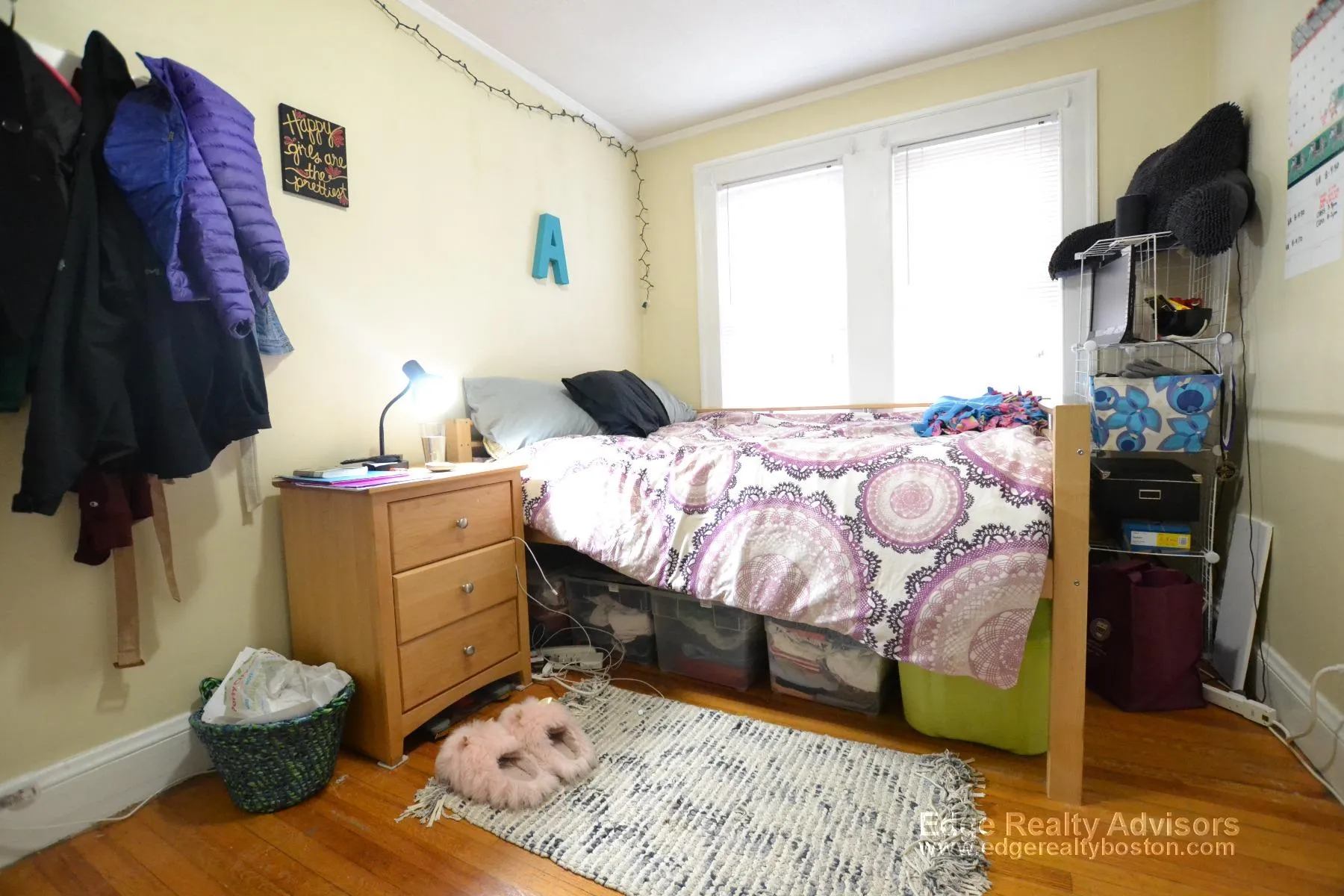 3 bed, 1 bath apartment for rent at 58 Brock St Unit 2, Brighton — photo 6 of 7
