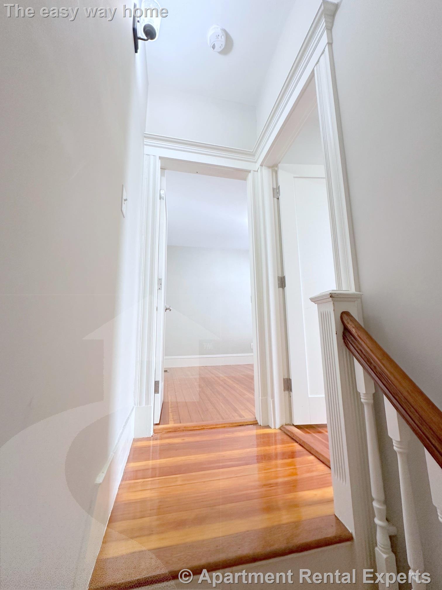 4 bed, 2 bath apartment for rent at 58 Bromfield Rd Unit 1, Tufts — photo 12 of 30
